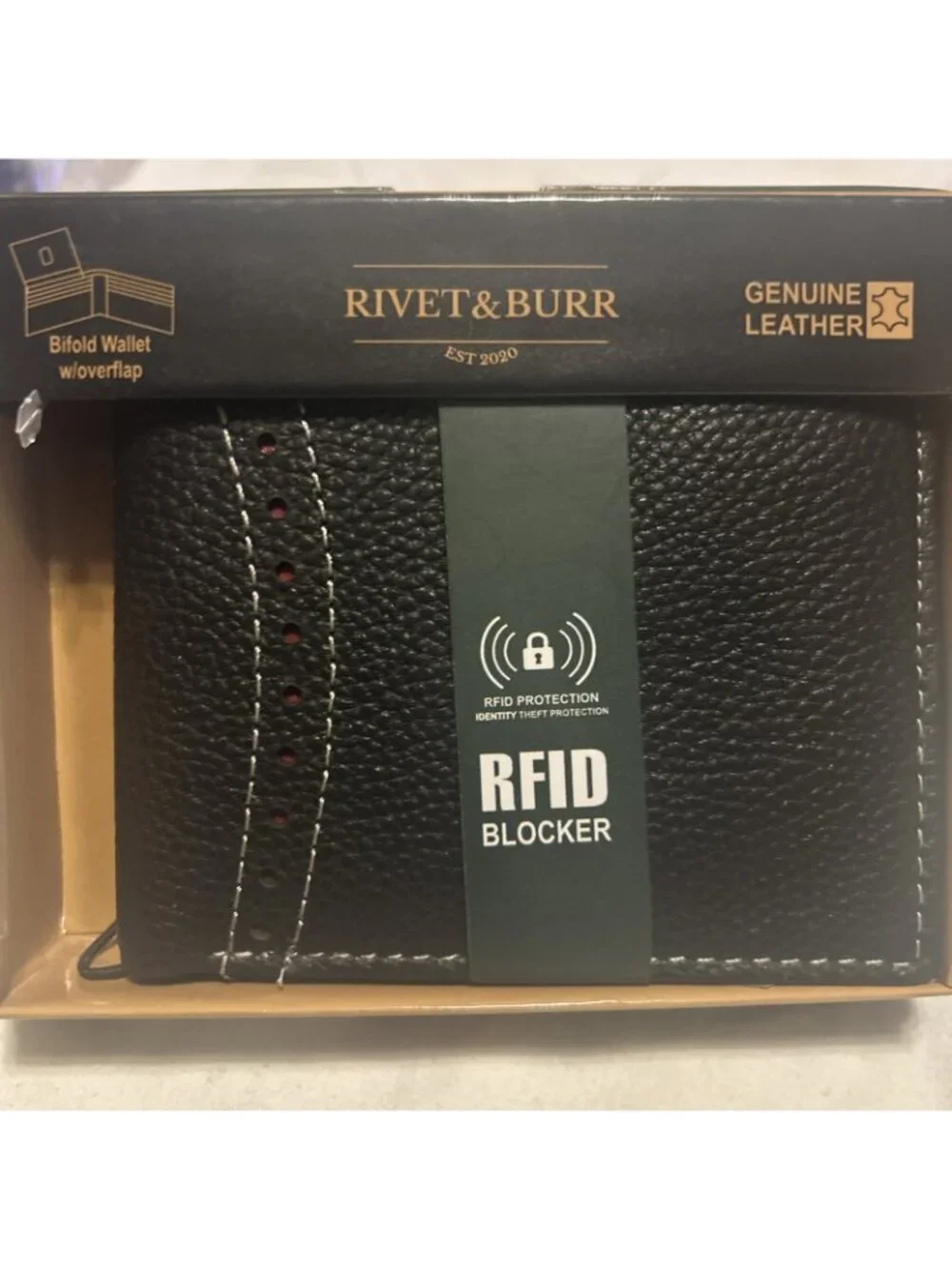 Rivet & Burr Men Wallet Black Genuine Leather Bifold RFID over flap texture See